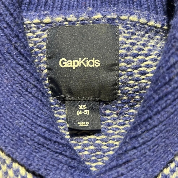 🌻GapKids sz XS(4-5) Red and Blue Cardigan - Picture 2 of 7